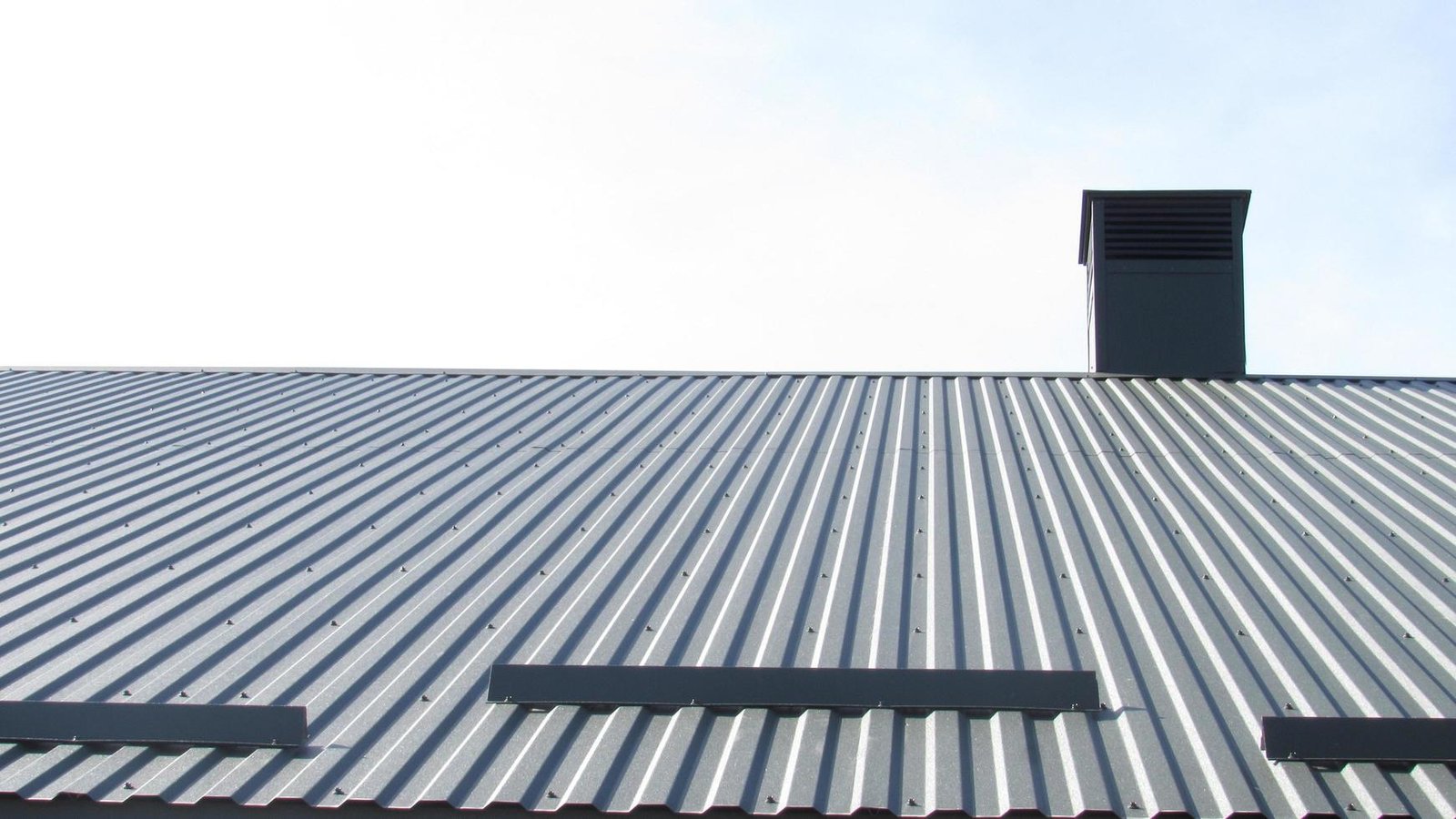 How to Repair a Metal Roof Expert Guide by Buildiozo